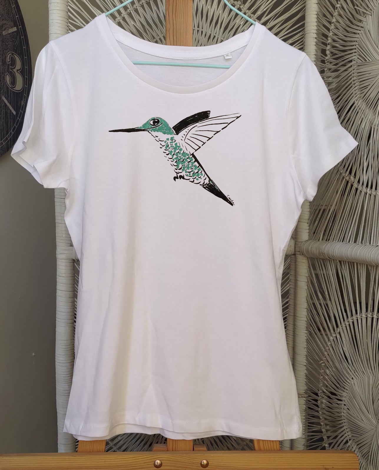 Handmade hand painted Hummingbird t-shirt Studio Carla Ventresca 